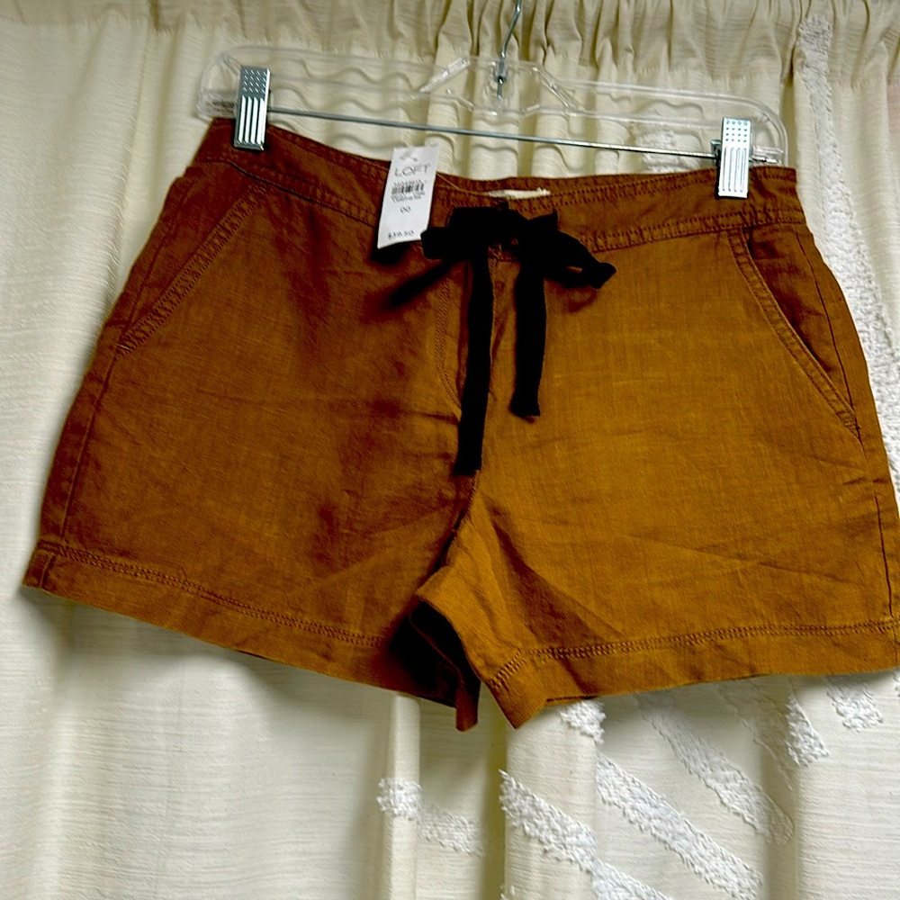NWT Loft size 00 Carmel color linen drawstring 4” shorts